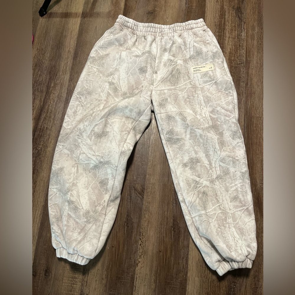 Comfrt the camo sweatpants silver birch